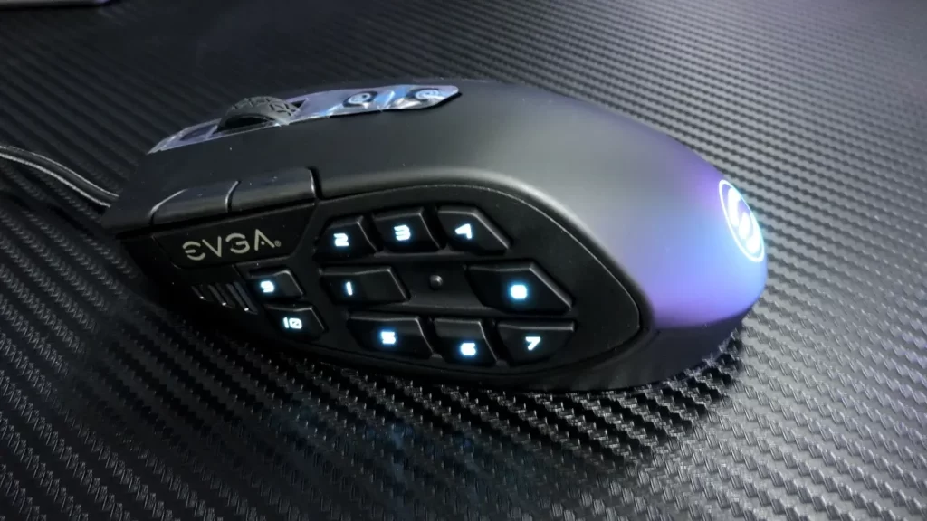 The 9 Best MMO Gaming Mice 8